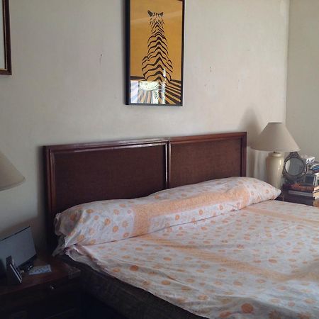 Homestay Chateau 39 New Delhi Luaran gambar